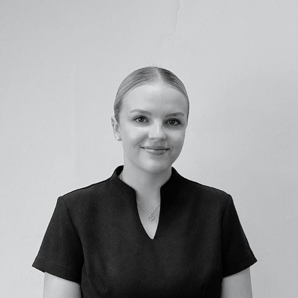 Roxy  |  Specialist Therapist