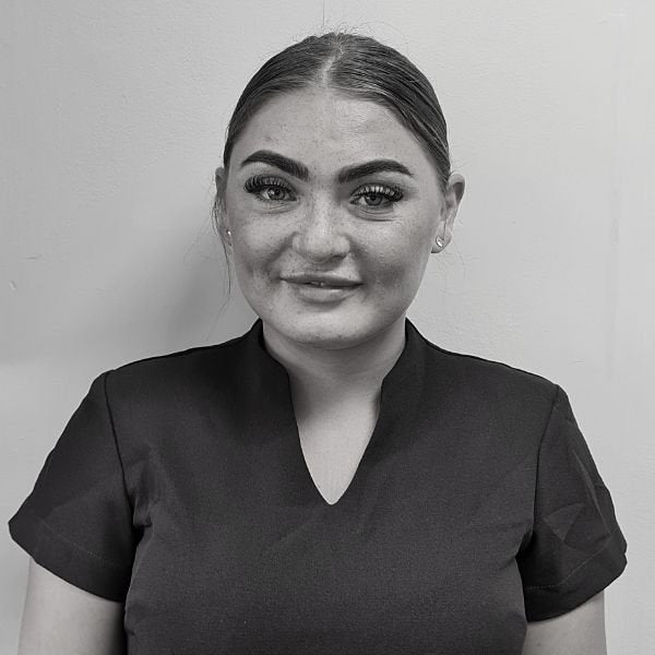 Beauty Secrets Team Headshots: Sophie 